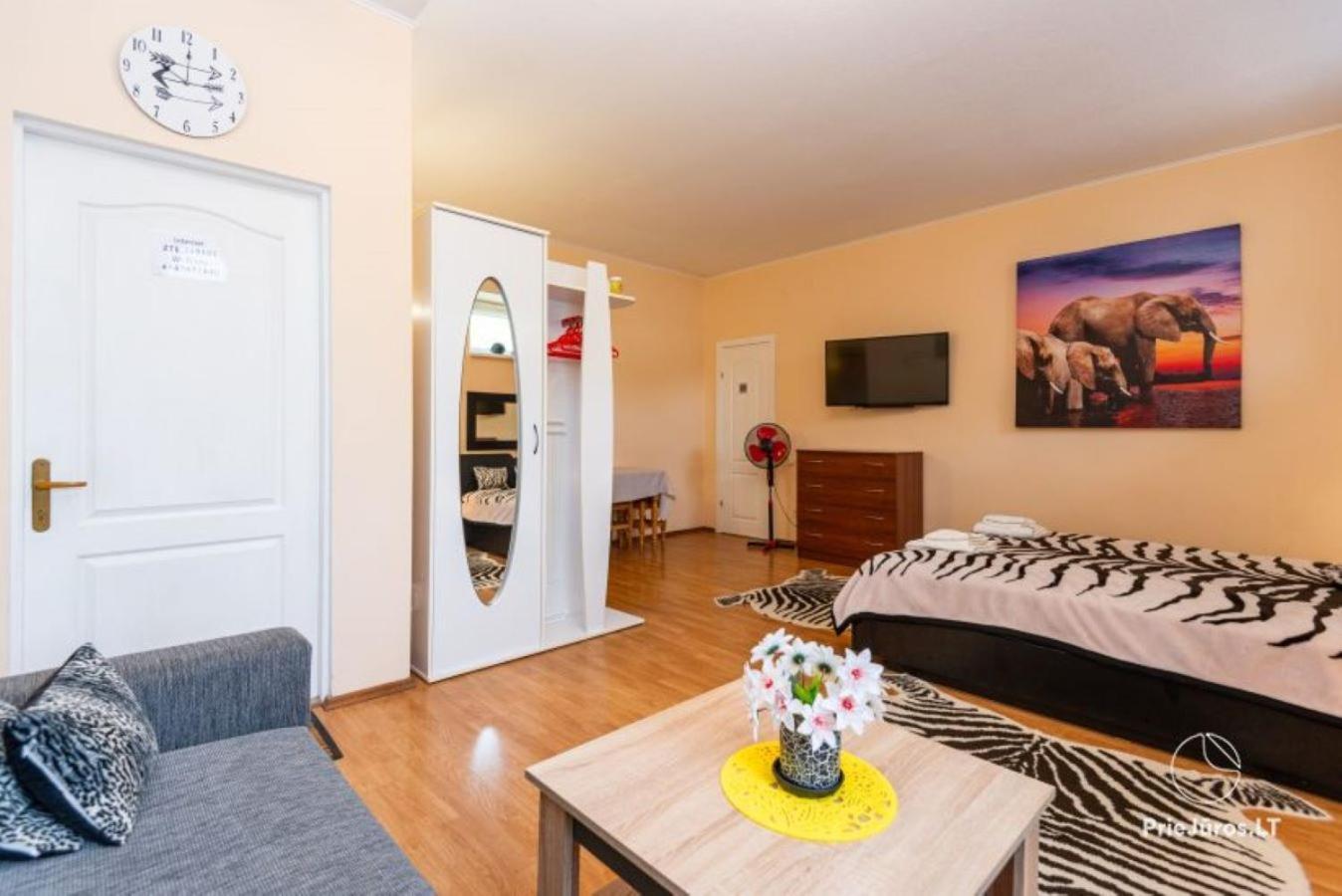 Apartamentai Pas Regina Паланга Экстерьер фото